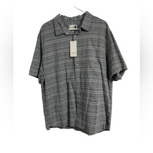 Goodfellow & Co Gray Striped Casual Button Down Shirt